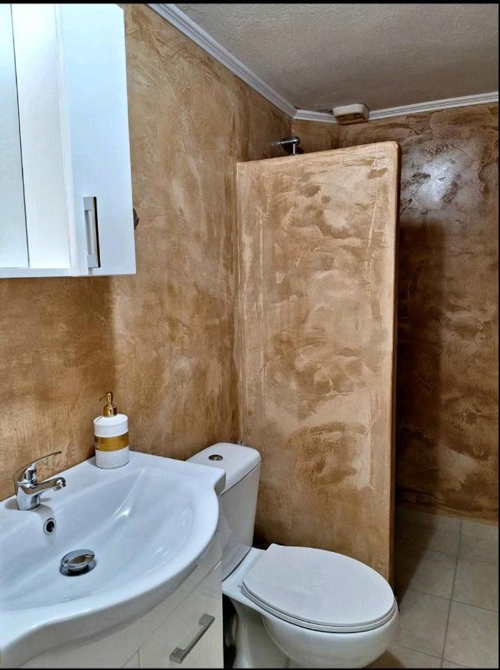 Kd Palm Home Лаврион Экстерьер фото